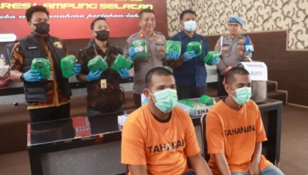Foto: Kedua pelaku. (Istimewa)