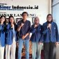 Foto bersama mahasiswa Fisip Unila dan perwakilan redaksi sinarlampung.co. (Foto: Fisip Unila)